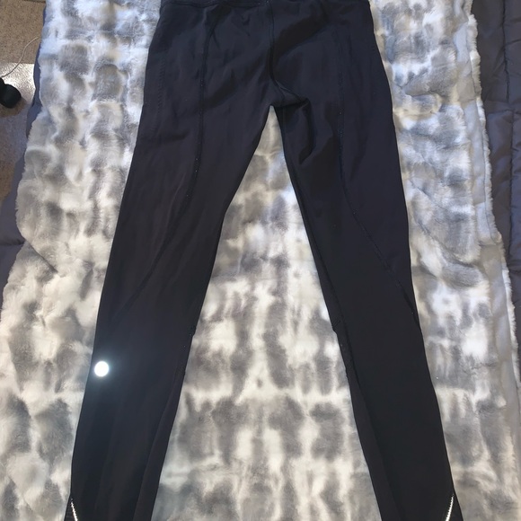 Lululemon Inspire II Leggings - Picture 3 of 7
